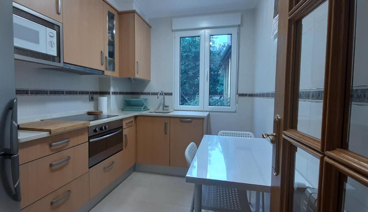 Piso Centro Santander - Parking Gratuito Apartment Luaran gambar